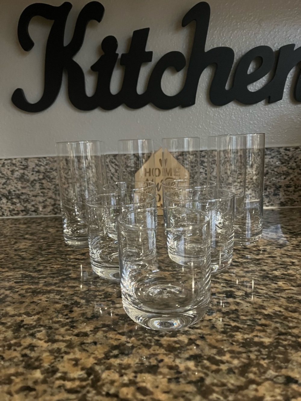 Clear Glass Tumbler Set - Modern Drinking Glasses (Clear)